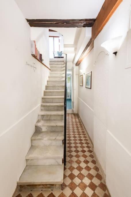 Ca' Della Madoneta - Vista Canale Venezia Esterno foto